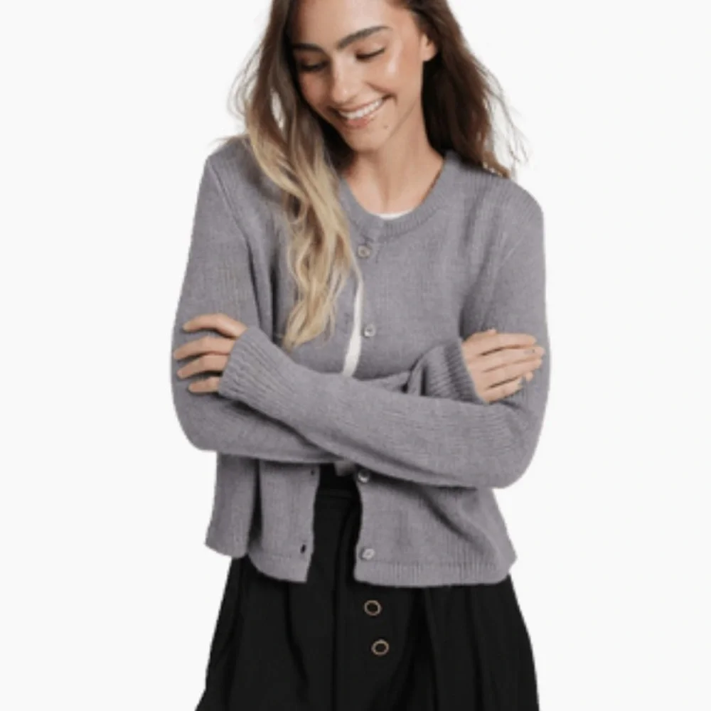 Nia nwt size